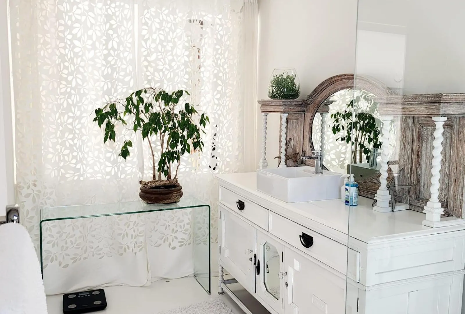 4 On Highworth Apartments And Studios Cape Town
