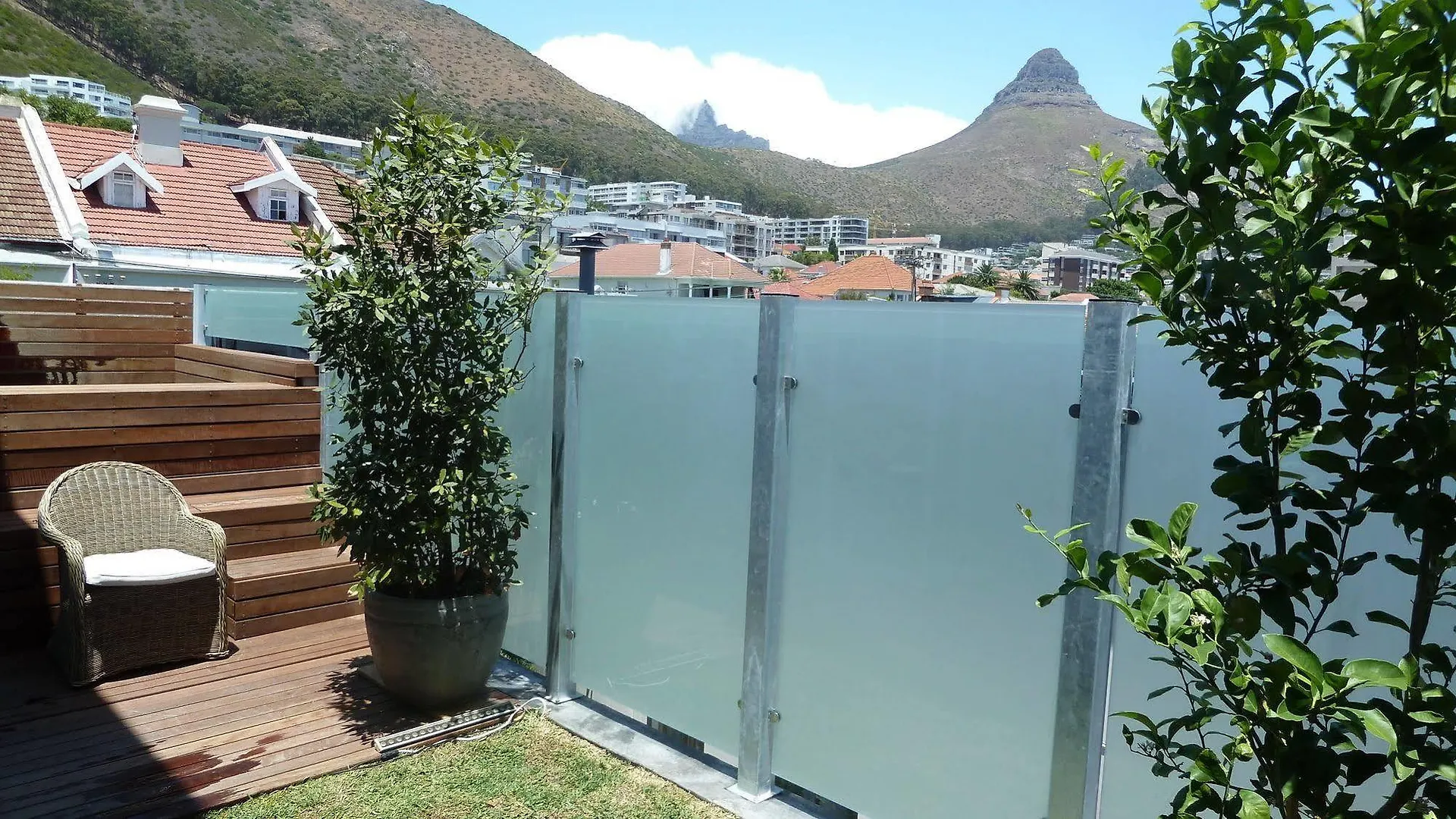 4 On Highworth Apartments And Studios Kapstadt Südafrika