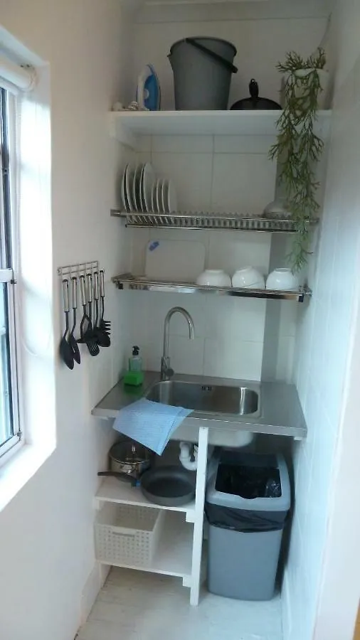 4 On Highworth Apartments And Studios Cape Town