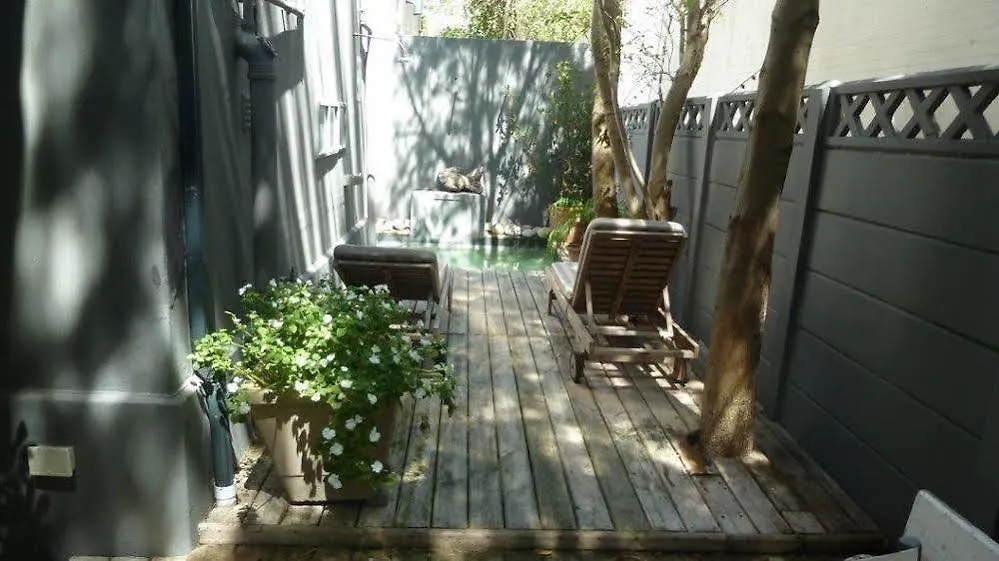 4 On Highworth Apartments And Studios Cape Town